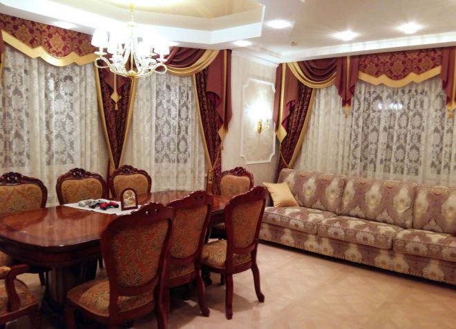 бордовые шторы 4