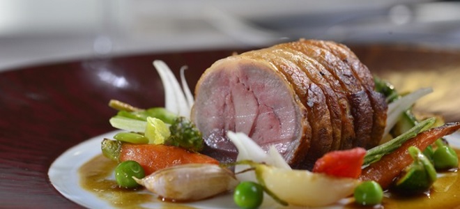 Буженина по-домашнему из свинины в рассоле