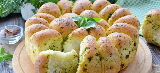 чесночный хлеб на сковороде чесночный хлеб на сковороде