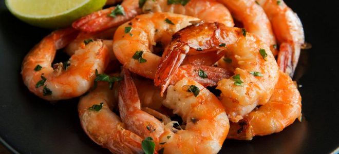 креветки в казане на костре креветки в казане на костре