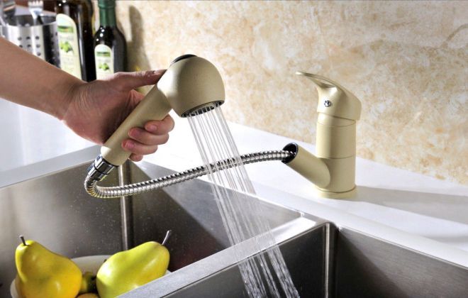 Смеситель для раковины с душем для мытья посуды Смеситель для раковины с душем для мытья посуды