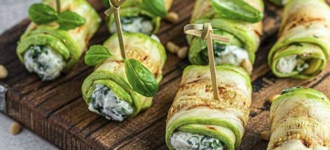 рулетики из кабачков с орехами рулетики из кабачков с орехами