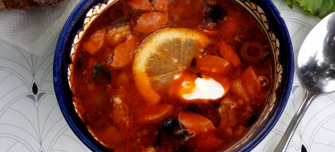 солянка в казане на костре солянка в казане на костре