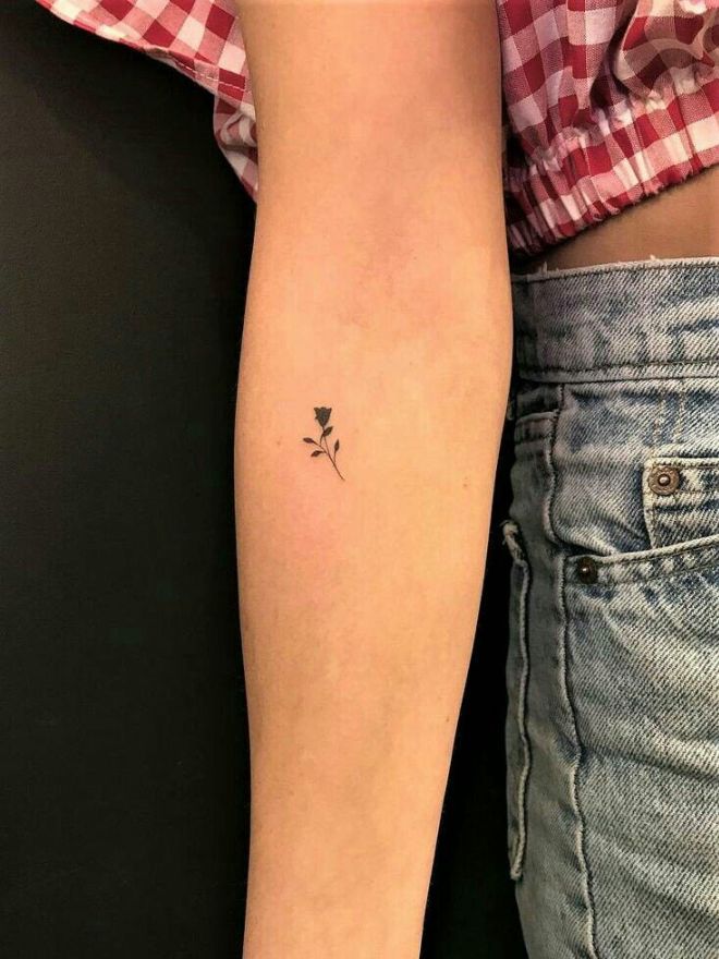маленькие тату цветы раз маленькие тату цветы раз