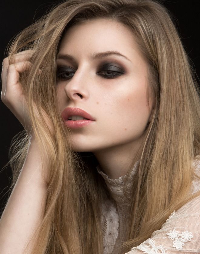 Смоки айс для серых глаз раз Смоки айс для серых глаз раз