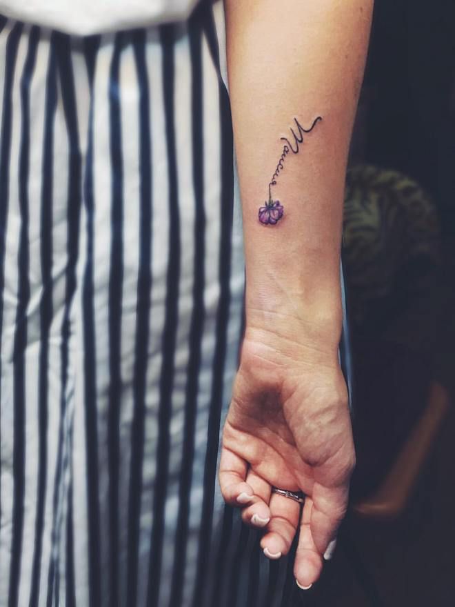 маленькие тату надписи раз маленькие тату надписи раз