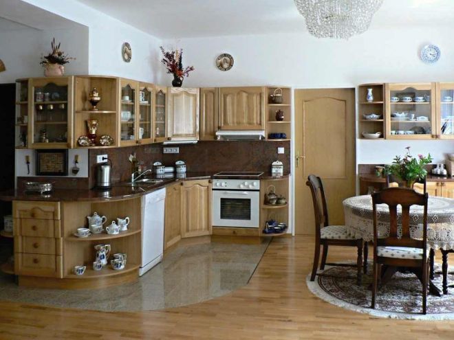 Какой ламинат лучше выбрать для кухни Какой ламинат лучше выбрать для кухни