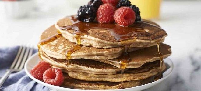 панкейки из цельнозерновой муки на молоке панкейки из цельнозерновой муки на молоке