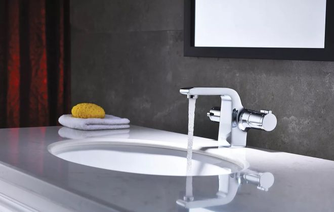 Термостатический смеситель для раковины Термостатический смеситель для раковины