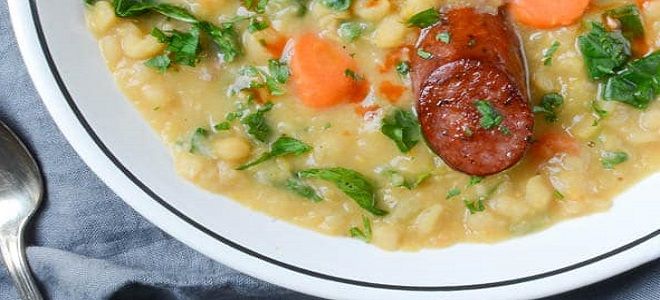 гороховый суп с колбасой гороховый суп с колбасой