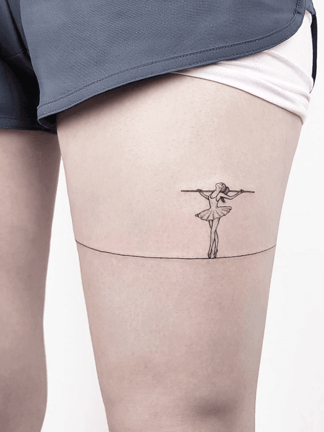 маленькие татуировки на ноге раз маленькие татуировки на ноге раз