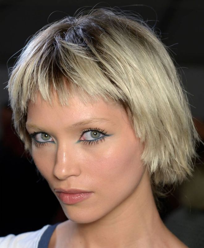 Рваное каре на короткие волосы раз Рваное каре на короткие волосы раз