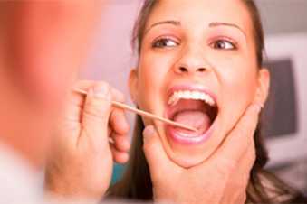 Стадии болезни Осмотр горла