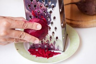 Как приготовить средство на основе свеклы средство