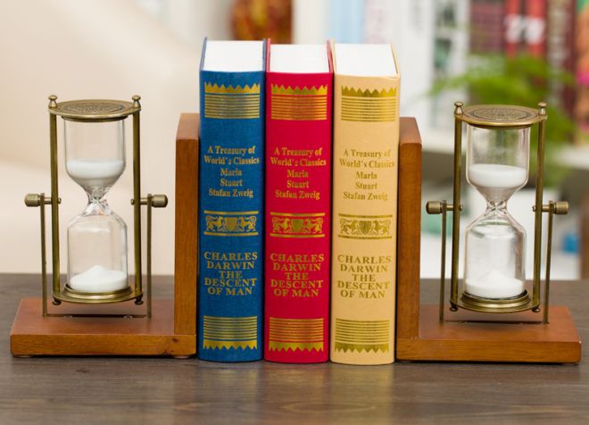 Песочные интерьерные часы