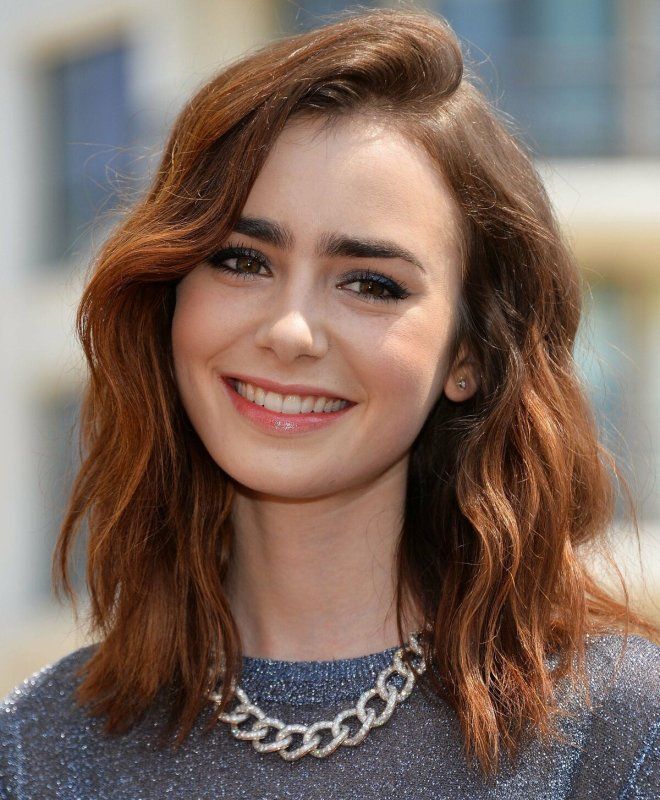 Стрижки до плеч на волнистые волосы раз Стрижки до плеч на волнистые волосы раз