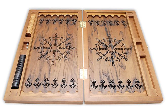 Доска для игры в нарды Доска для игры в нарды