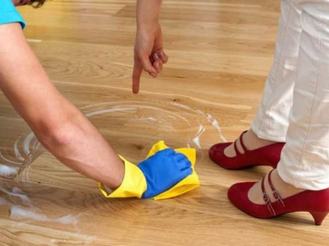 Пятна на линолеуме от краски Пятна на линолеуме от краски