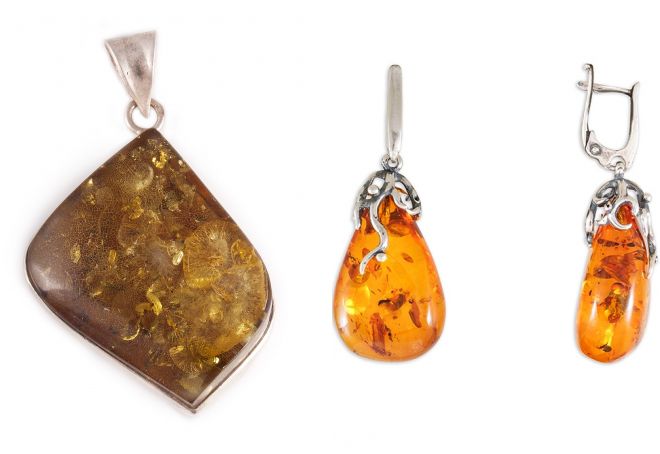 украшения с янтарем в серебре украшения с янтарем в серебре