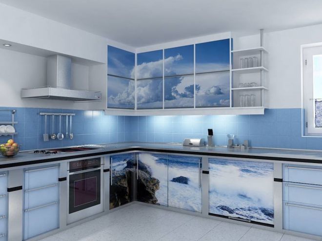 Голубой фартук на кухне Голубой фартук на кухне