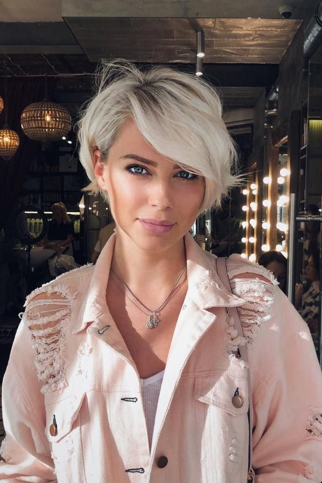 Модные короткие стрижки раз Модные короткие стрижки раз