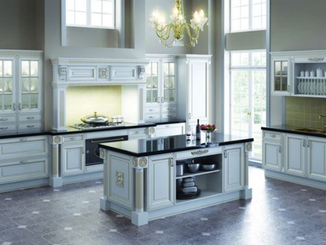 Голубая классическая кухня Голубая классическая кухня
