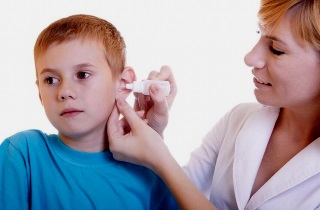 Успешное выздоровление зависит от правильности приема препарата Ушные капли с антибиотиком