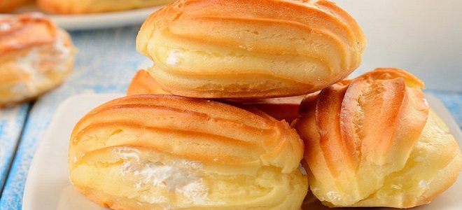 Заварные пирожные